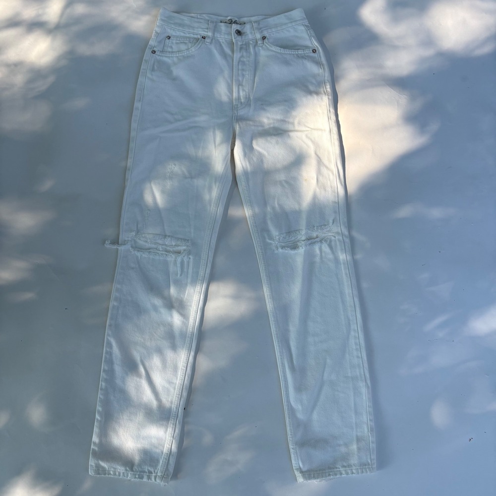We The Free Free People White Distressed Straight Leg Jeans Size 26 High Rise